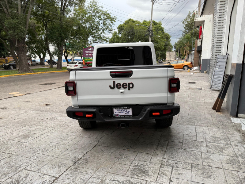 Jeep Gladiator MOJAVE 4X4 2023