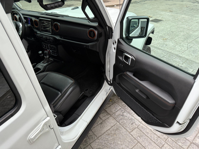 Jeep Gladiator MOJAVE 4X4 2023