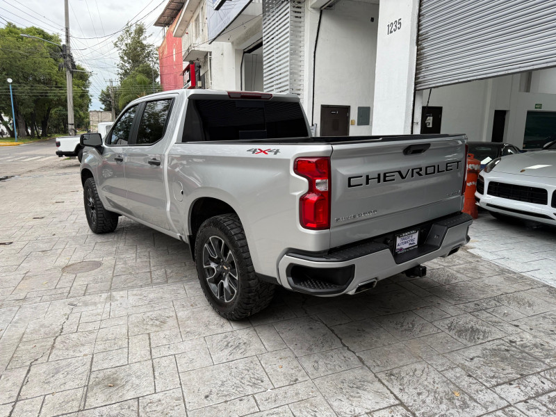 Chevrolet Silverado 1500, Custom Doble cab., 2021