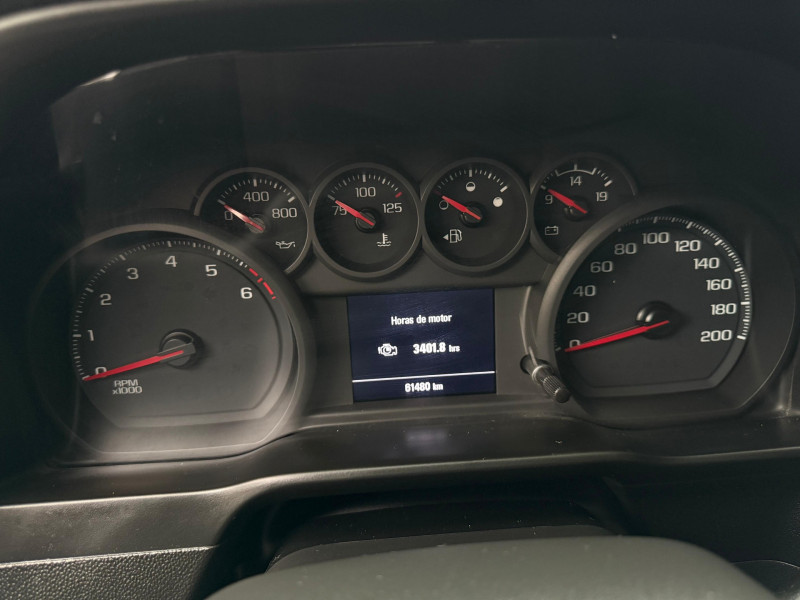 Chevrolet Silverado 1500, Custom Doble cab., 2021