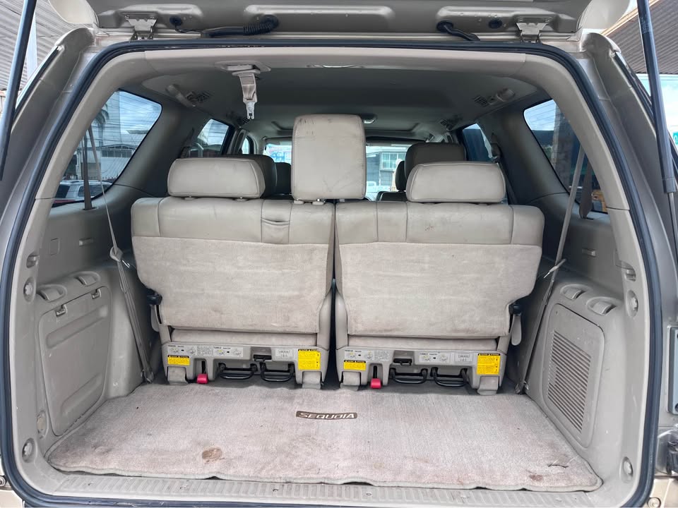 Toyota Sequoia LIMITED 2005
