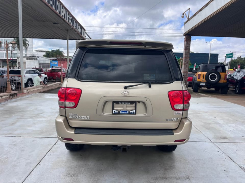 Toyota Sequoia LIMITED 2005