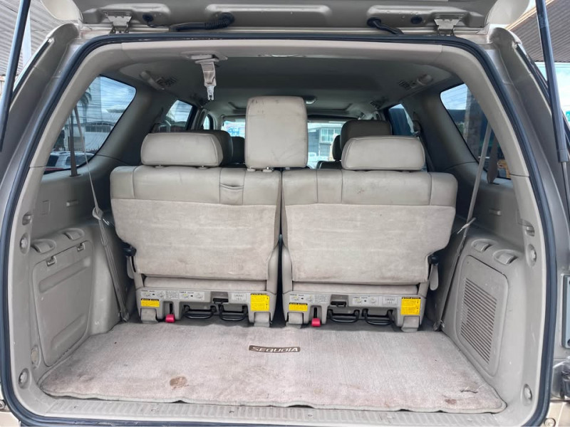 Toyota Sequoia LIMITED 2005