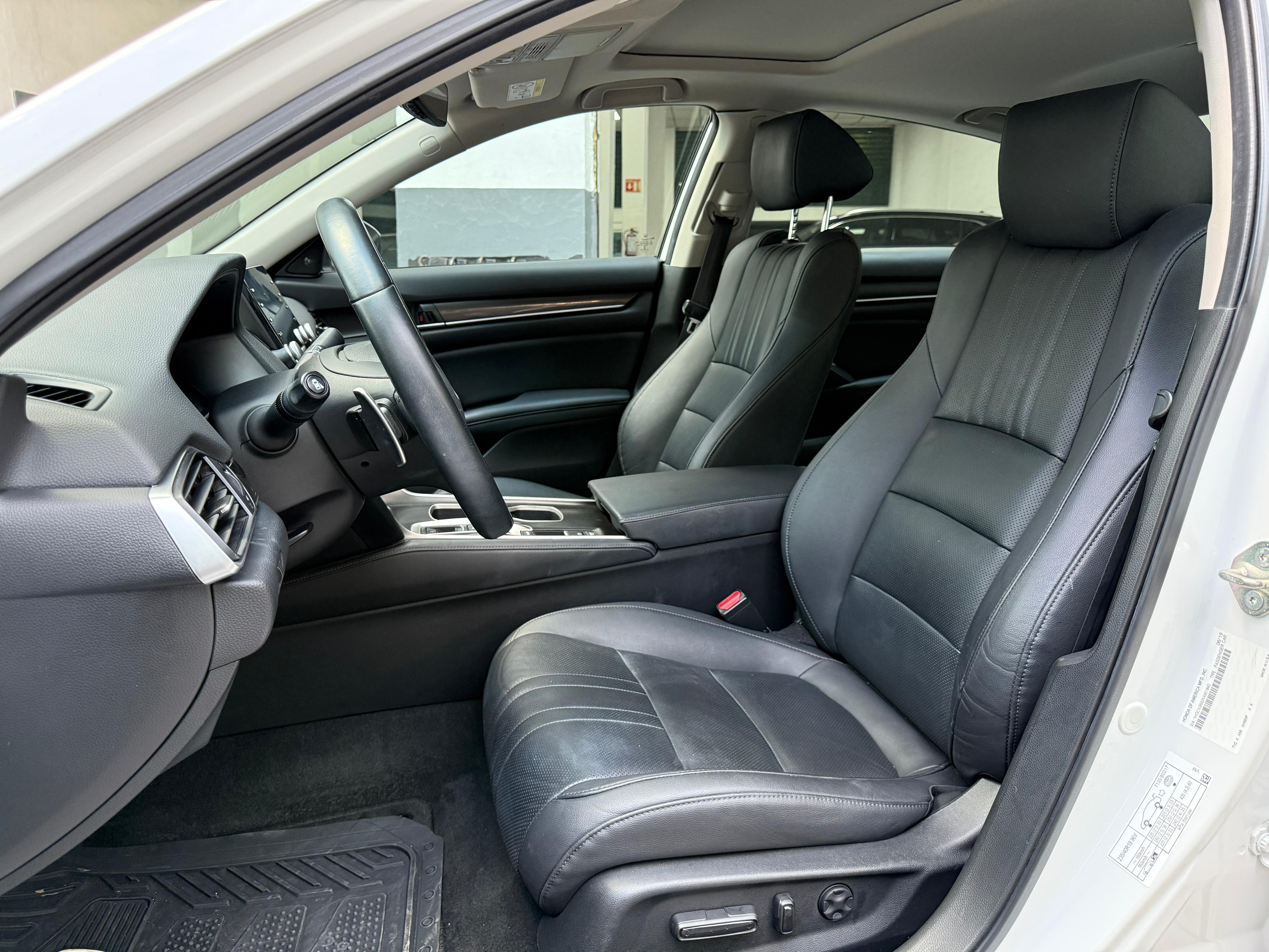 Honda Accord Touring 2019