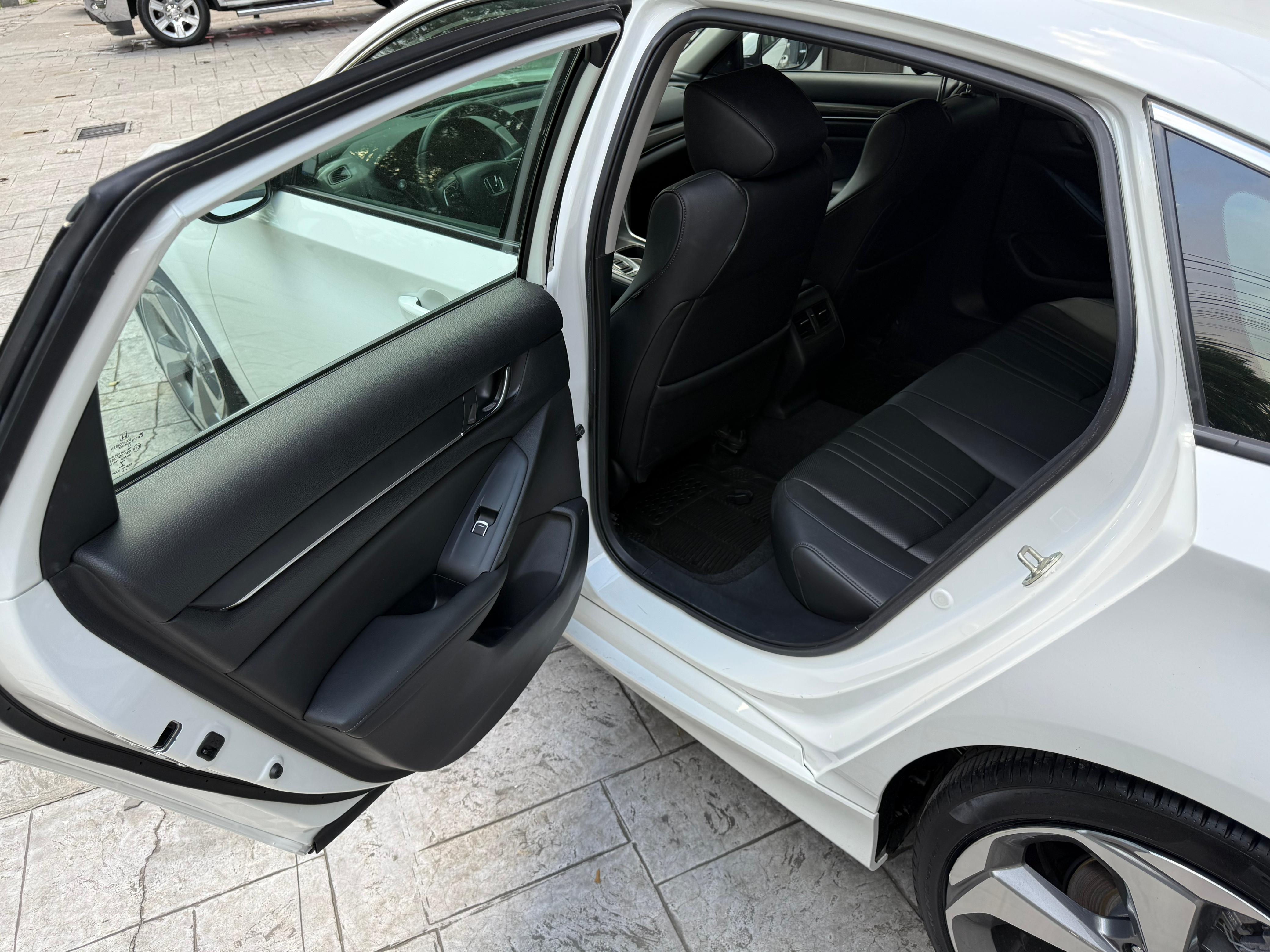 Honda Accord Touring 2019