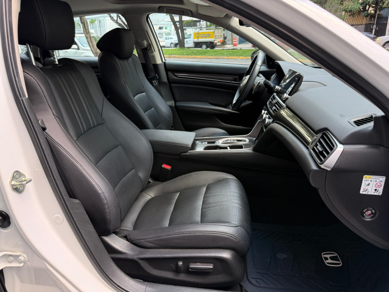 Honda Accord Touring 2019
