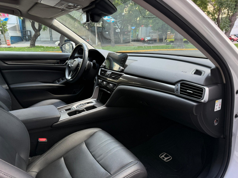 Honda Accord Touring 2019