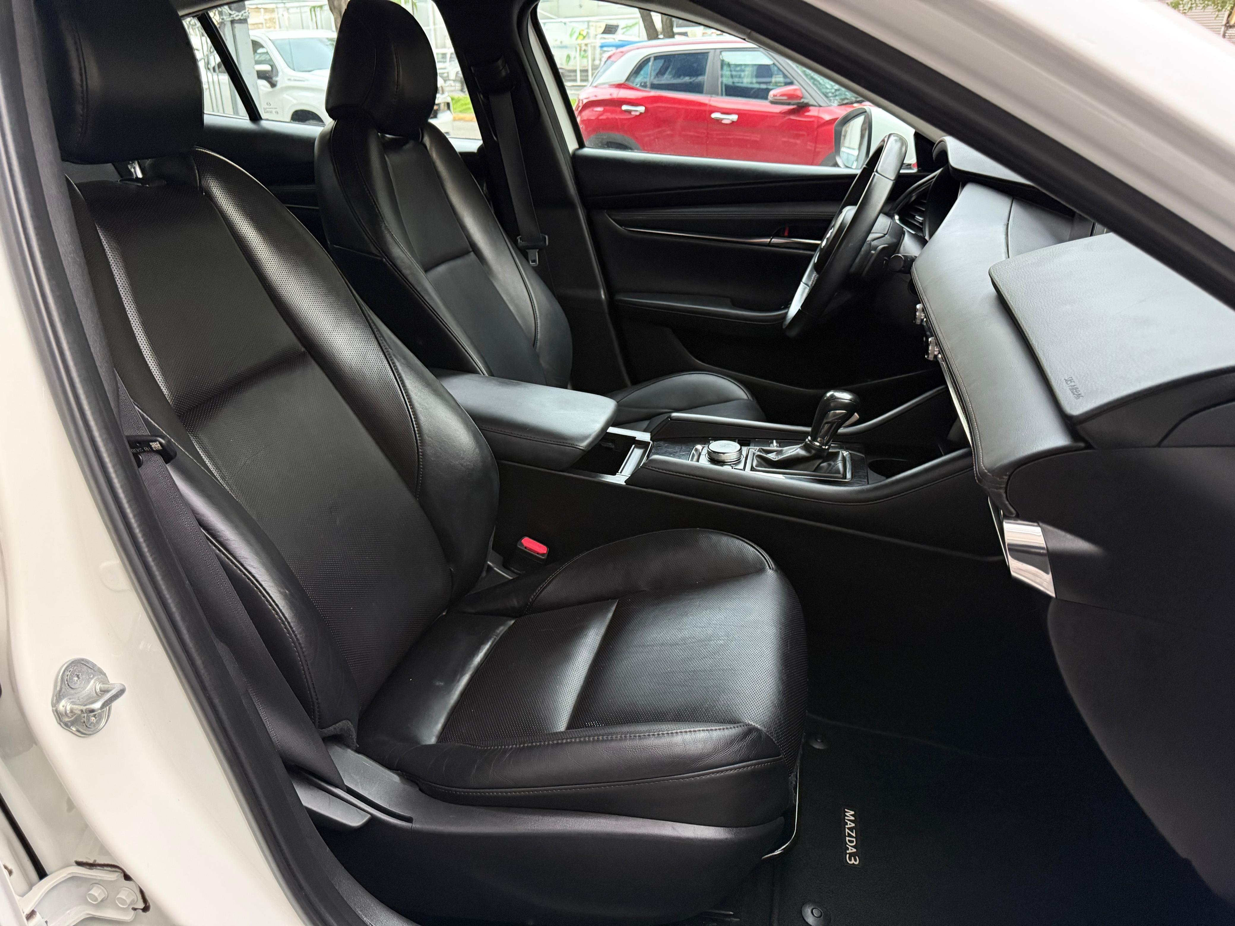 Mazda Mazda 3 i Grand Touring 2021