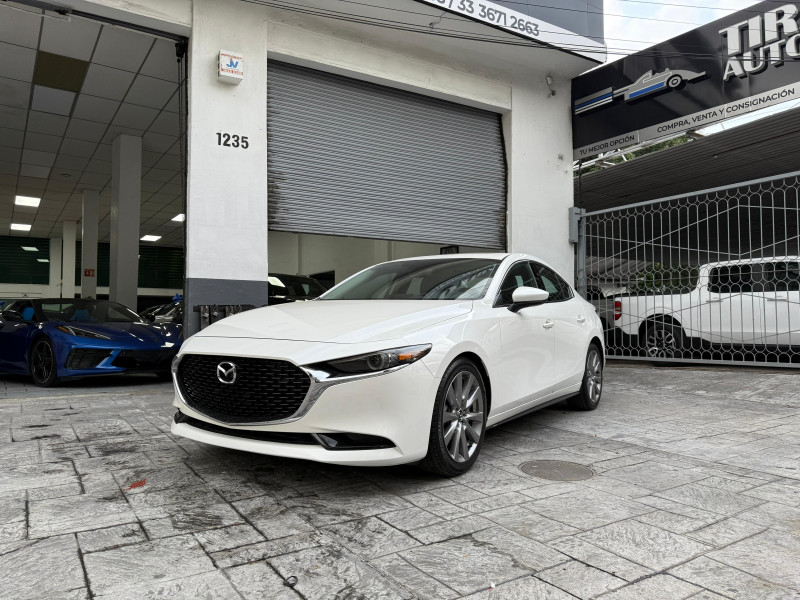 Mazda Mazda 3 i Grand Touring 2021