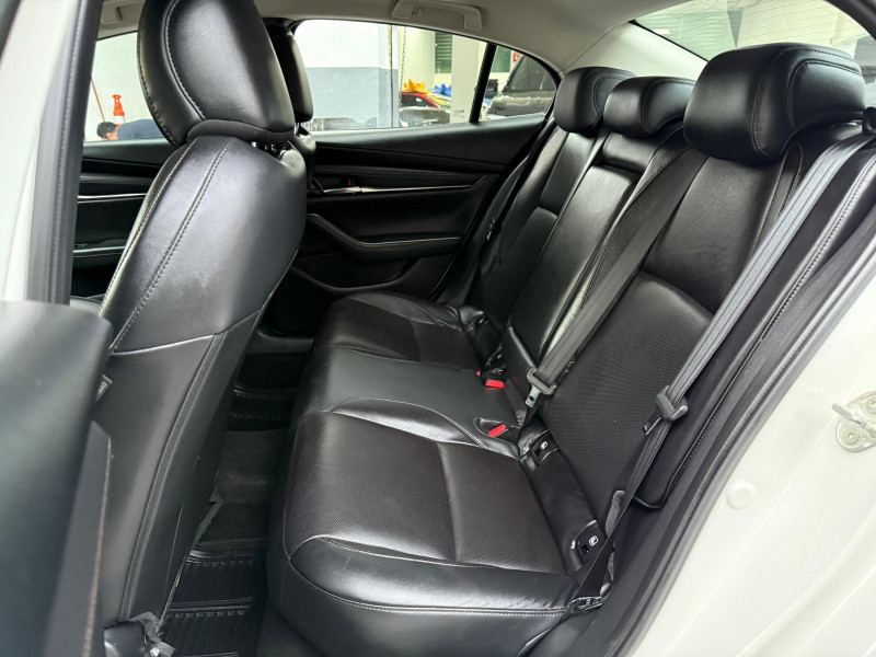 Mazda Mazda 3 i Grand Touring 2021