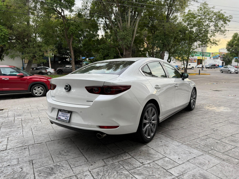 Mazda Mazda 3 i Grand Touring 2021