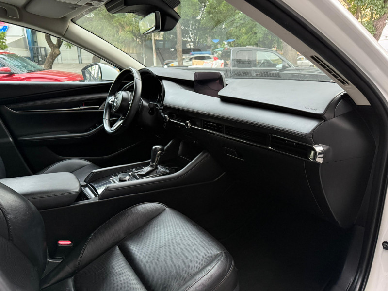 Mazda Mazda 3 i Grand Touring 2021