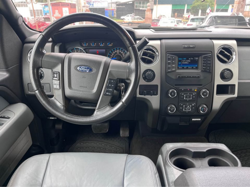 Ford F150 XLT CREW CAB 4X4 2014