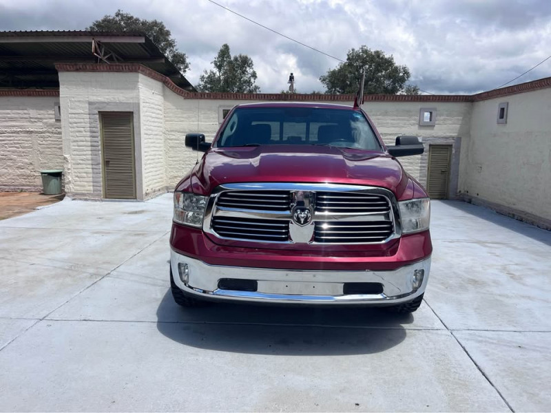 Dodge Ram 1500 Crew Cab Bighorn 2015
