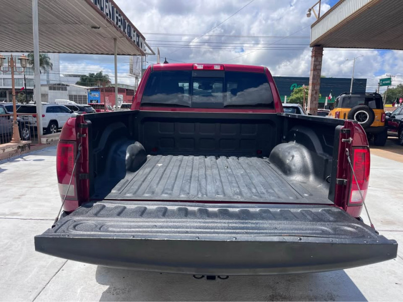 Dodge Ram 1500 Crew Cab Bighorn 2015