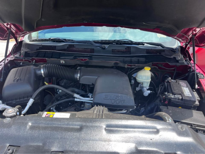 Dodge Ram 1500 Crew Cab Bighorn 2015