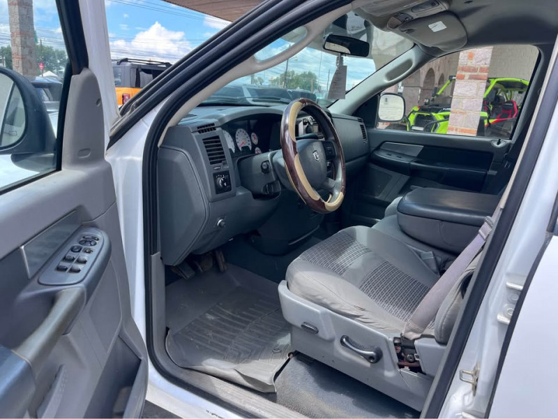 Dodge Ram 2500 V8 SLT CREW CAB 4X4 2007