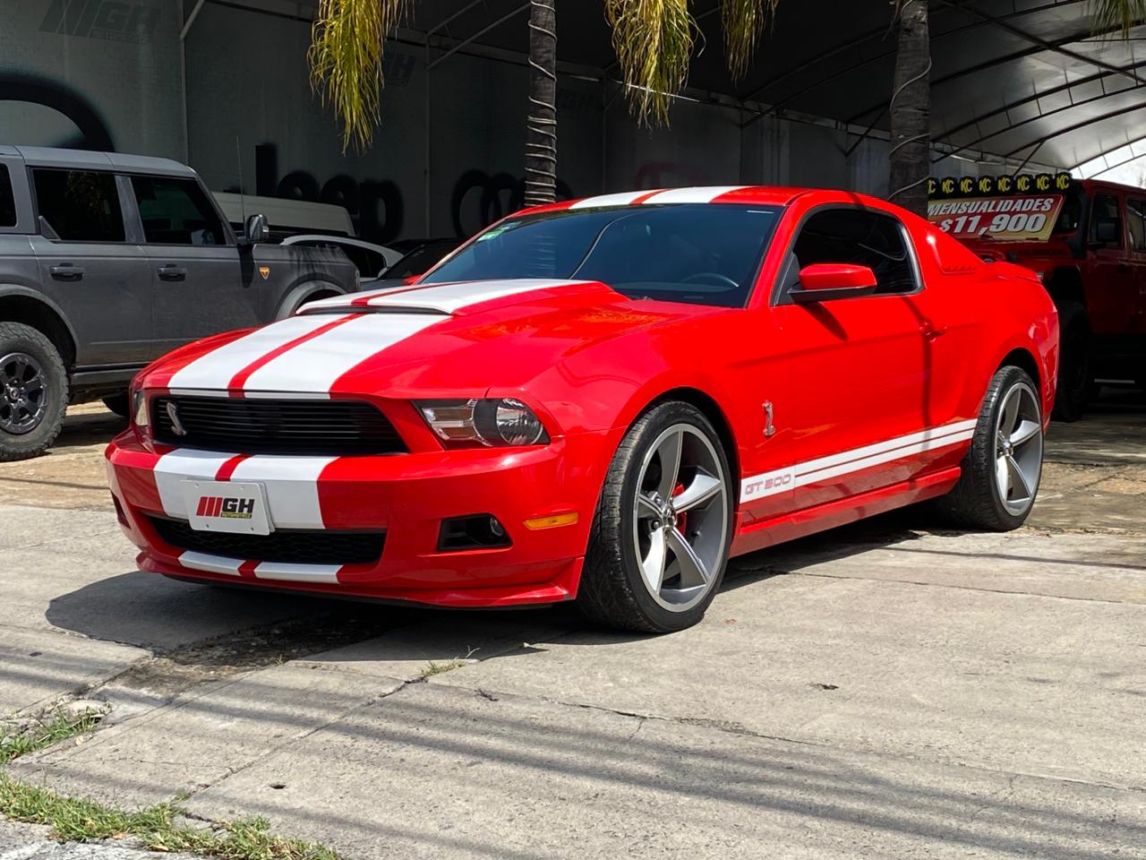 Ford Mustang V6 2012