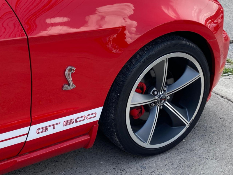 Ford Mustang V6 2012