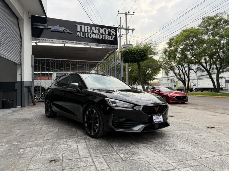 Cupra León 245 2023
