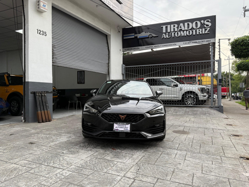 Cupra León 245 2023