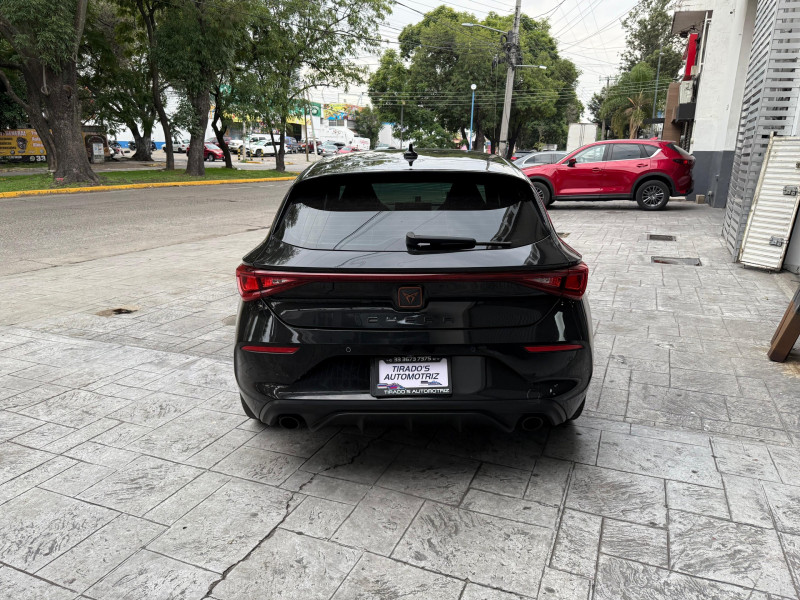 Cupra León 245 2023
