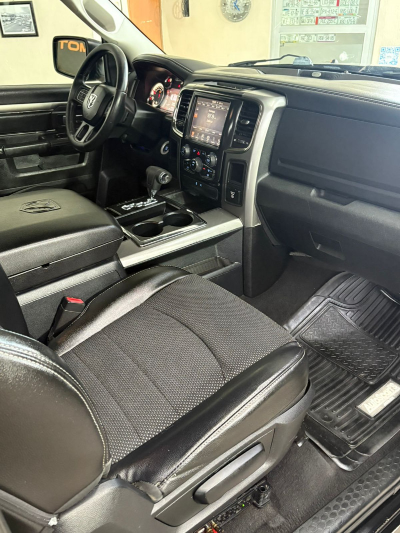 Dodge Ram 2500 V8 SLT R/T 2013