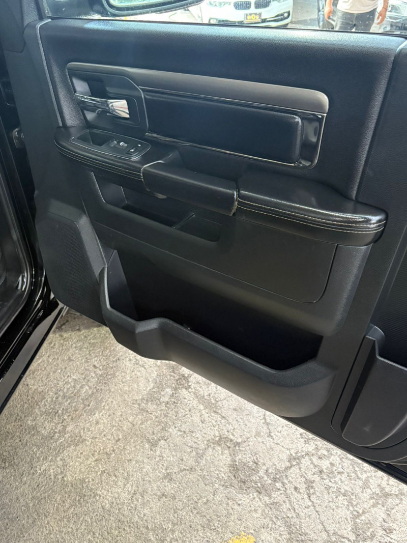 Dodge Ram 2500 V8 SLT R/T 2013