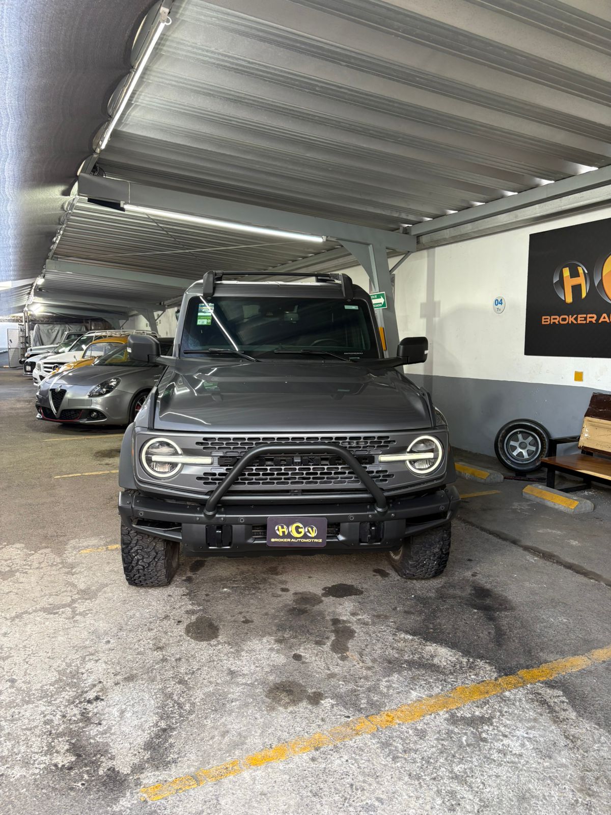 Ford Bronco badlands 2021