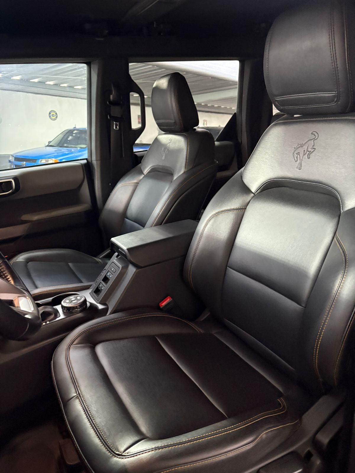 Ford Bronco badlands 2021