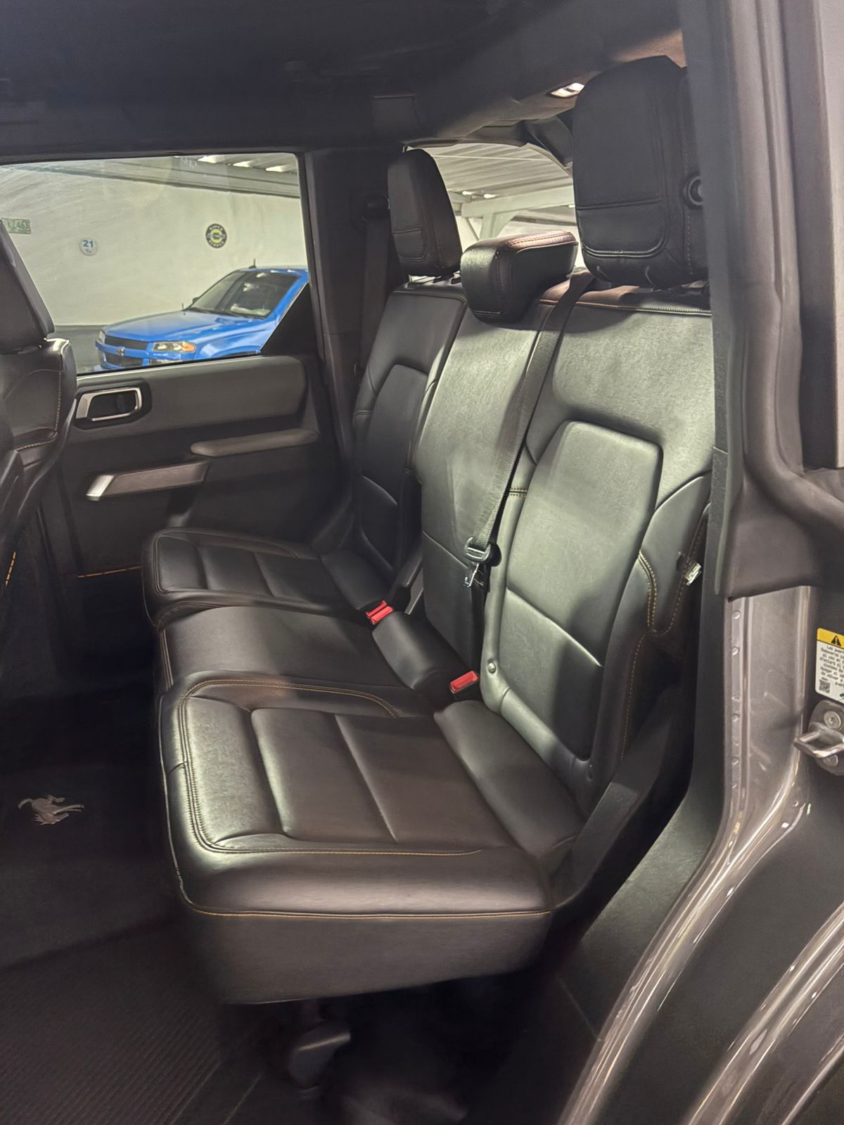 Ford Bronco badlands 2021