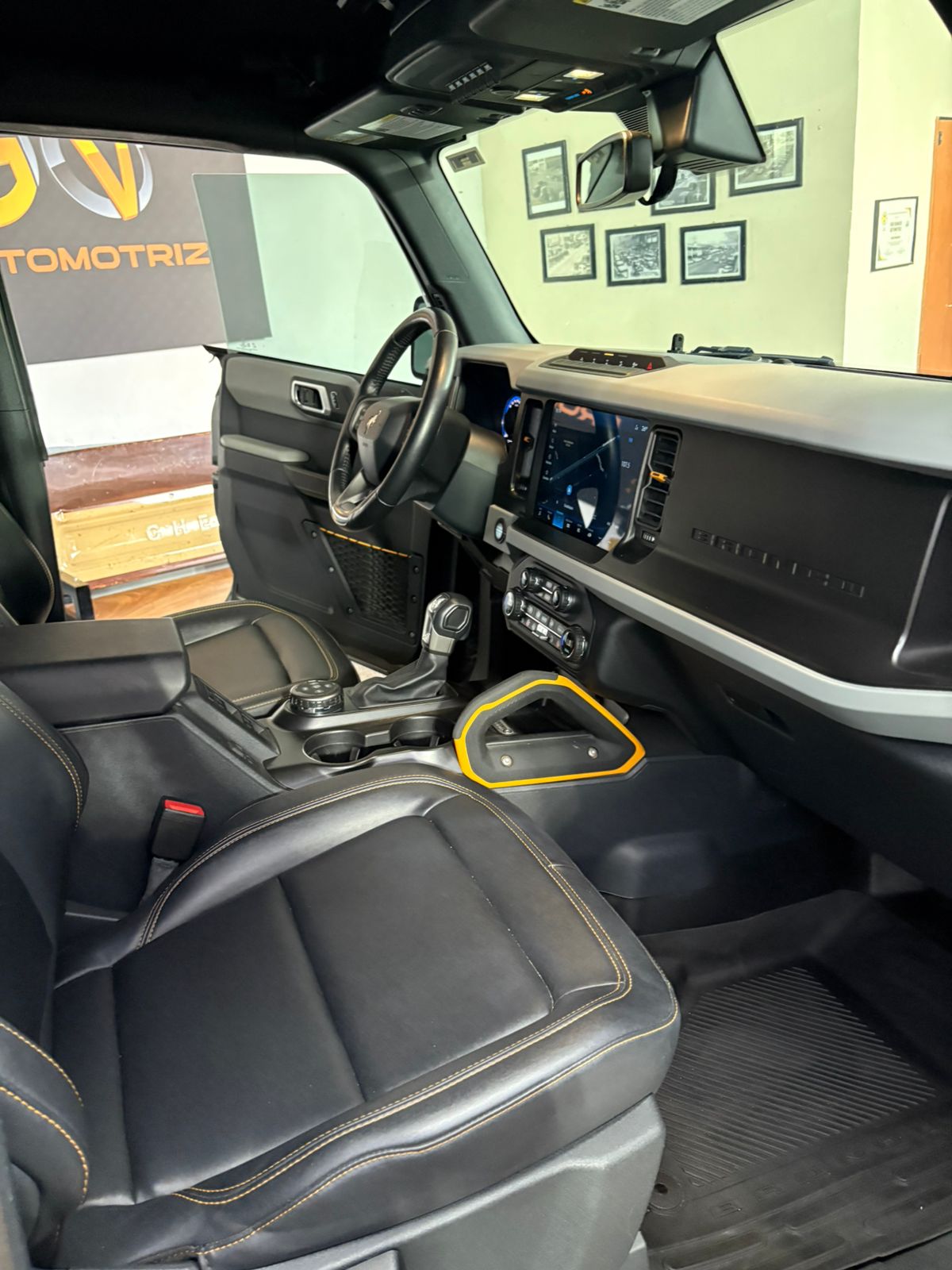 Ford Bronco badlands 2021