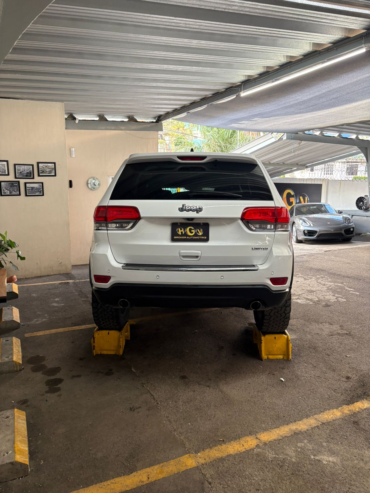 Jeep Grand Cherokee Límited Lujo 2015