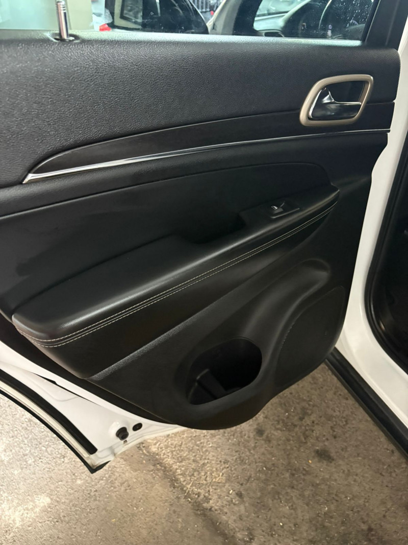 Jeep Grand Cherokee Límited Lujo 2015