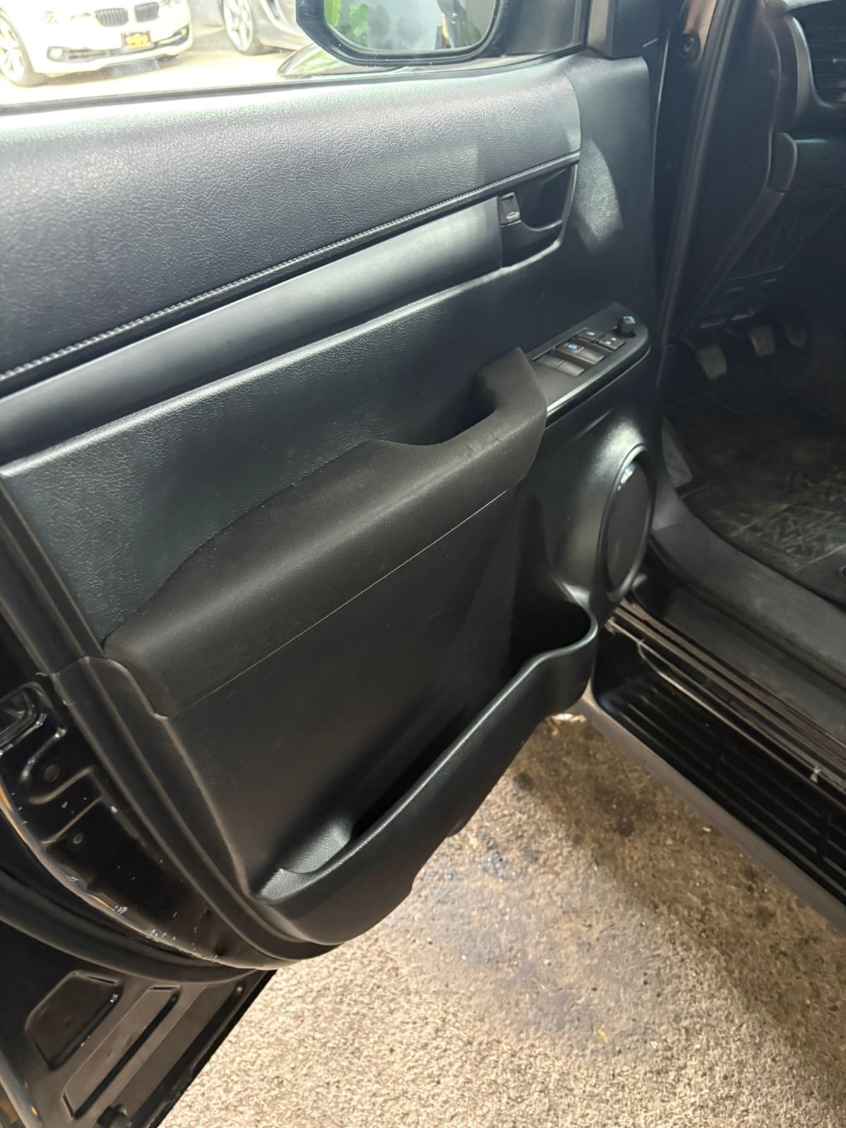 Toyota Hilux SR 2020