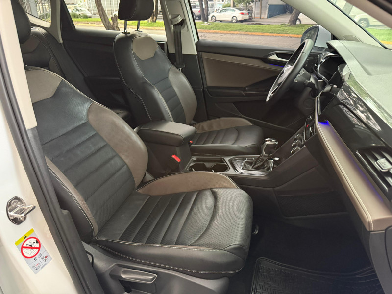 Volkswagen Taos highline 2024
