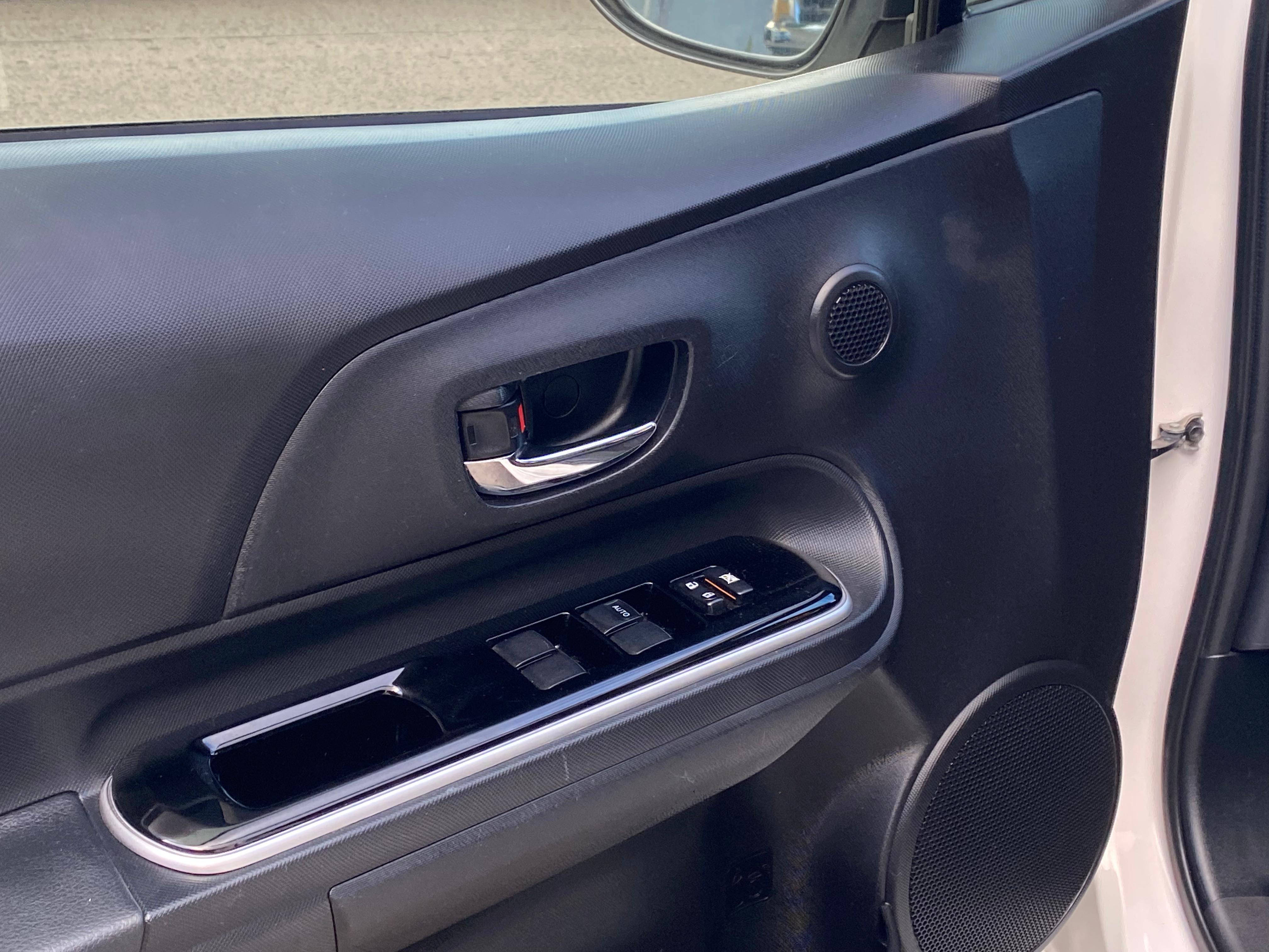 Toyota Prius HB C Híbrido 2020