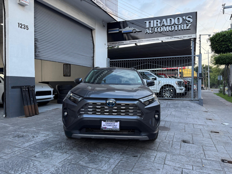 Toyota RAV4 LIMITED HYBRIDA 2024