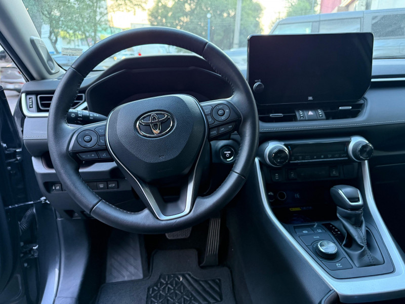 Toyota RAV4 LIMITED HYBRIDA 2024
