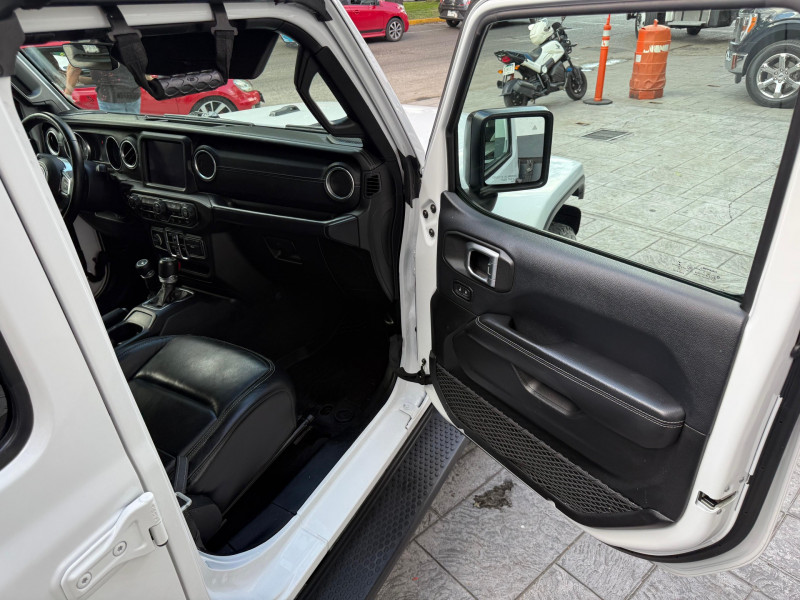 Jeep Wrangler Unlimited Sahara JK 2018