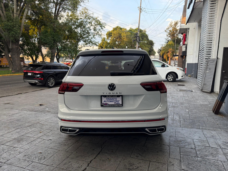 Volkswagen Tiguan R LINE 2023