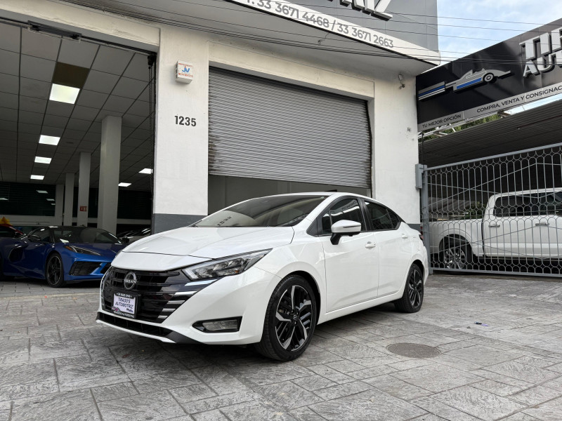 Nissan Versa EXCLUSIVE PIEL 2023