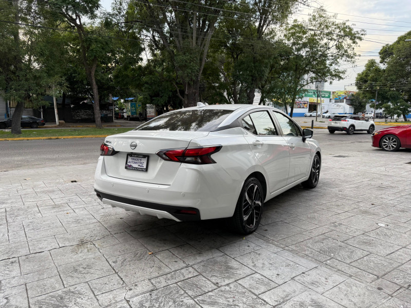 Nissan Versa EXCLUSIVE PIEL 2023