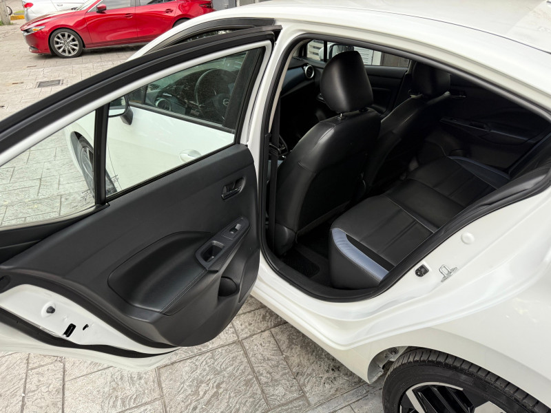 Nissan Versa EXCLUSIVE PIEL 2023