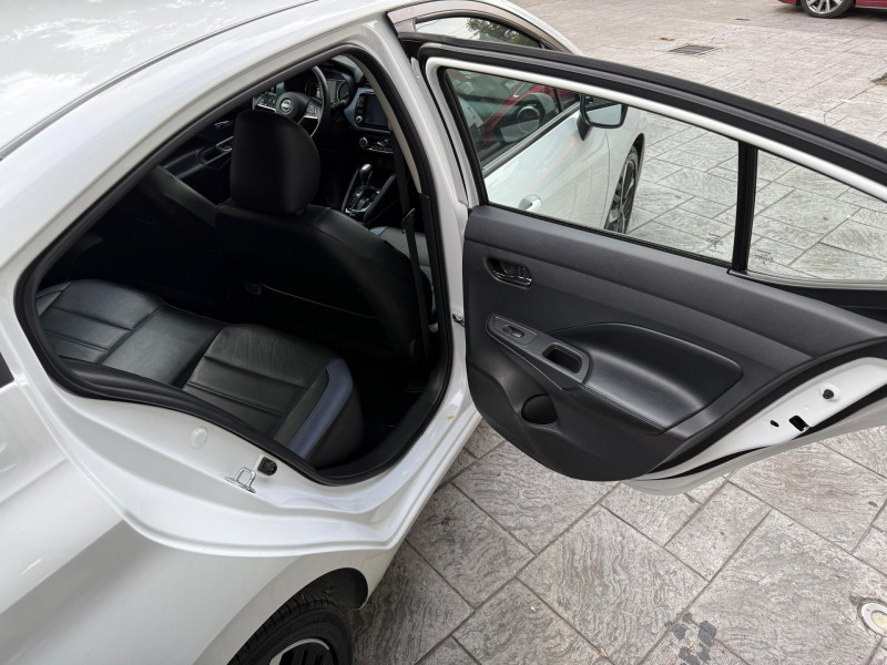 Nissan Versa EXCLUSIVE PIEL 2023