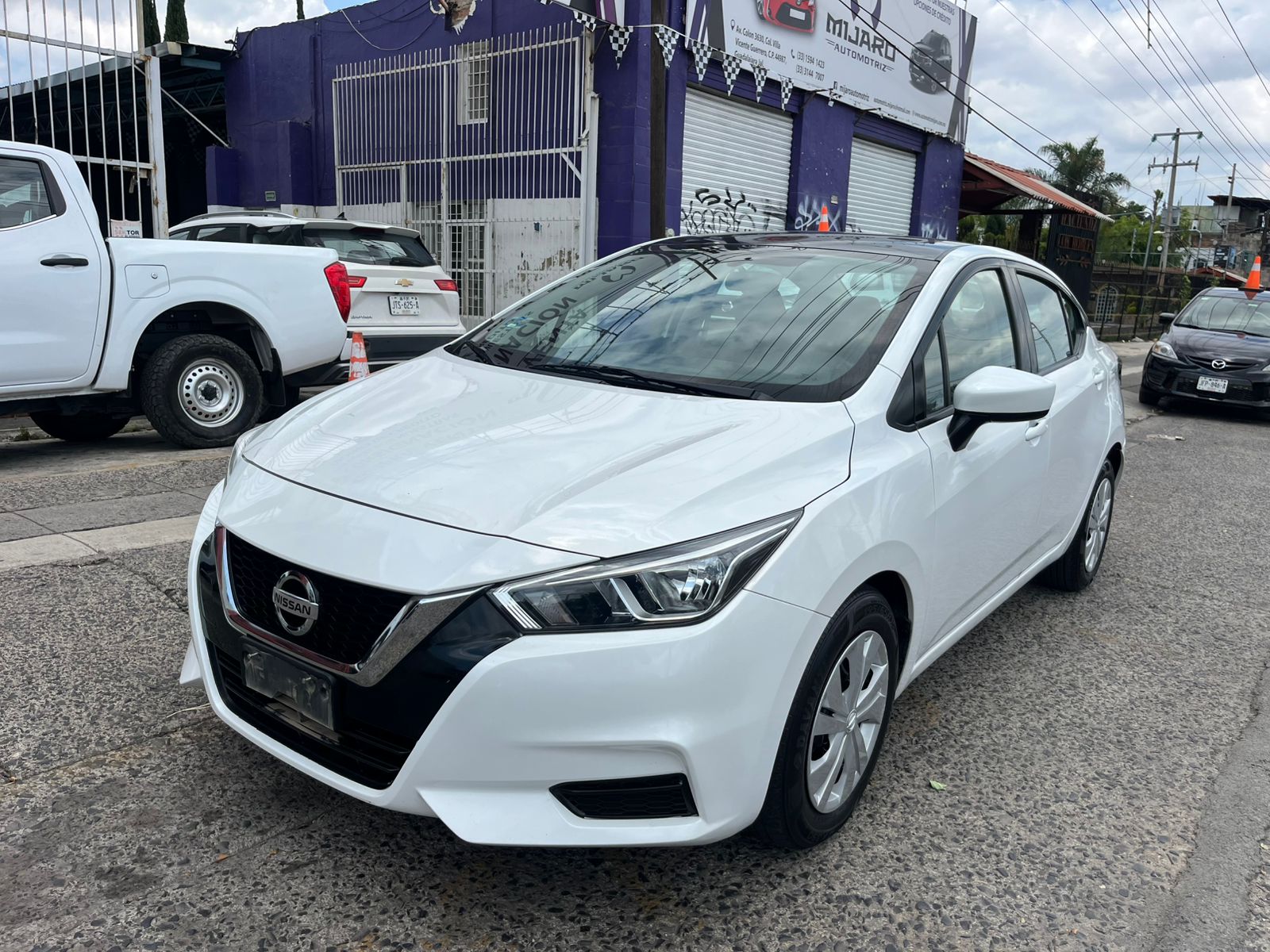 Nissan Versa Sense 2020