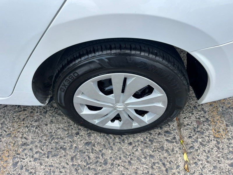 Nissan Versa Sense 2020