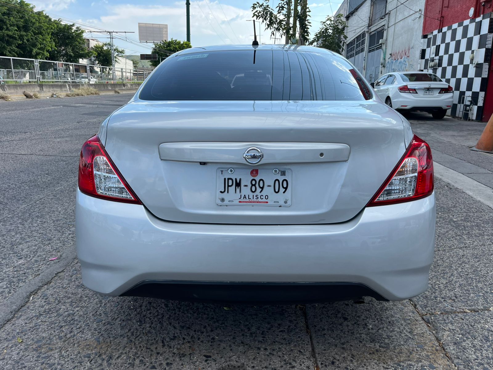 Nissan Versa Advance 2018