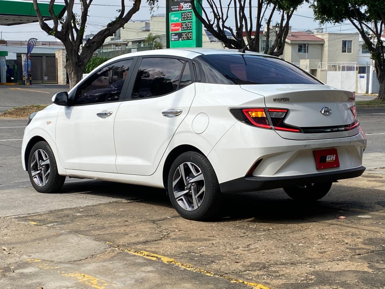 Hyundai Grand i10 GLS 2023