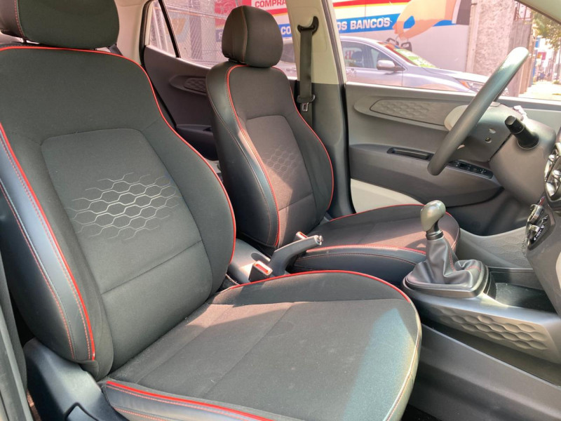 Hyundai Grand i10 GLS 2023